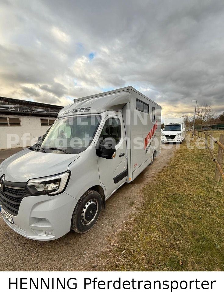 Renault Master 3-Sitzer - Camión para caballos: foto 3 Renault Master 3-Sitzer - Camión para caballos: foto 3
