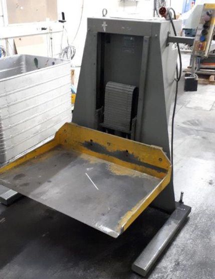 Pilelifter Polar Mohr L 600-W-3 with tub - Volteador de pilas: foto 1 Pilelifter Polar Mohr L 600-W-3 with tub - Volteador de pilas: foto 1