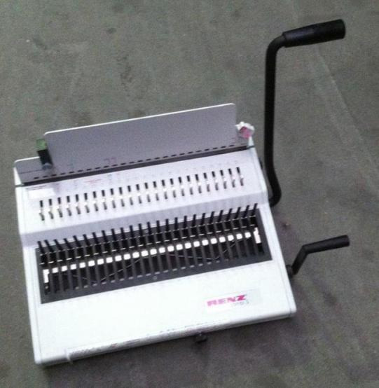 Renz Combi S punching and binding machine - Encuadernadora: foto 2 Renz Combi S punching and binding machine - Encuadernadora: foto 2