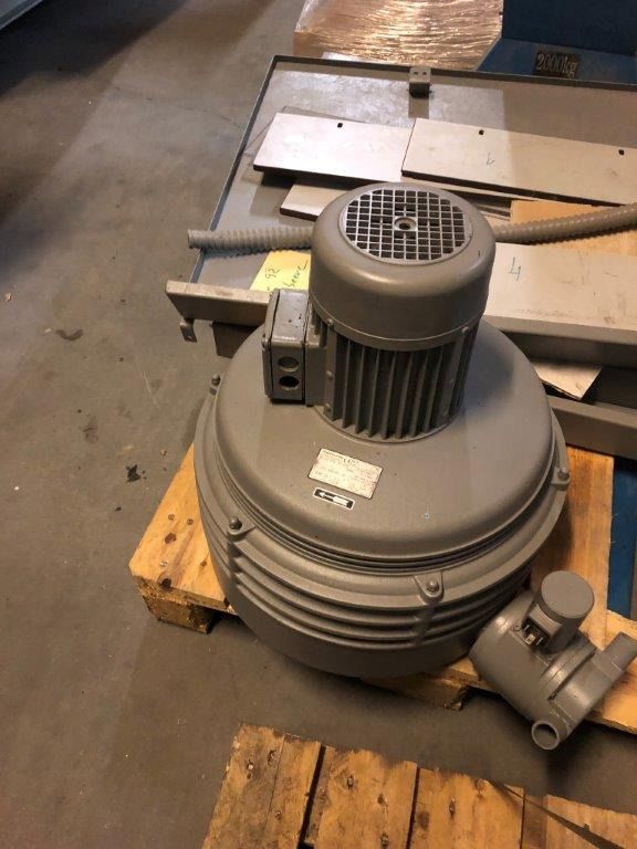 Rietschle CEV 3709 Compressor for air cushion - Bomba industrial: foto 1 Rietschle CEV 3709 Compressor for air cushion - Bomba industrial: foto 1