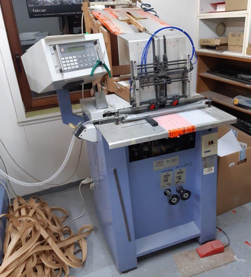 Ring binder and calendar binding machine Rilecart R-500 - Encuadernadora: foto 1 Ring binder and calendar binding machine Rilecart R-500 - Encuadernadora: foto 1