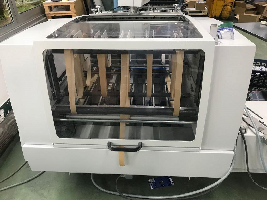 Automatic 5-fold bundle delivery Palamides delta 705 with MBO interface - Plegadora de papel: foto 3 Automatic 5-fold bundle delivery Palamides delta 705 with MBO interface - Plegadora de papel: foto 3