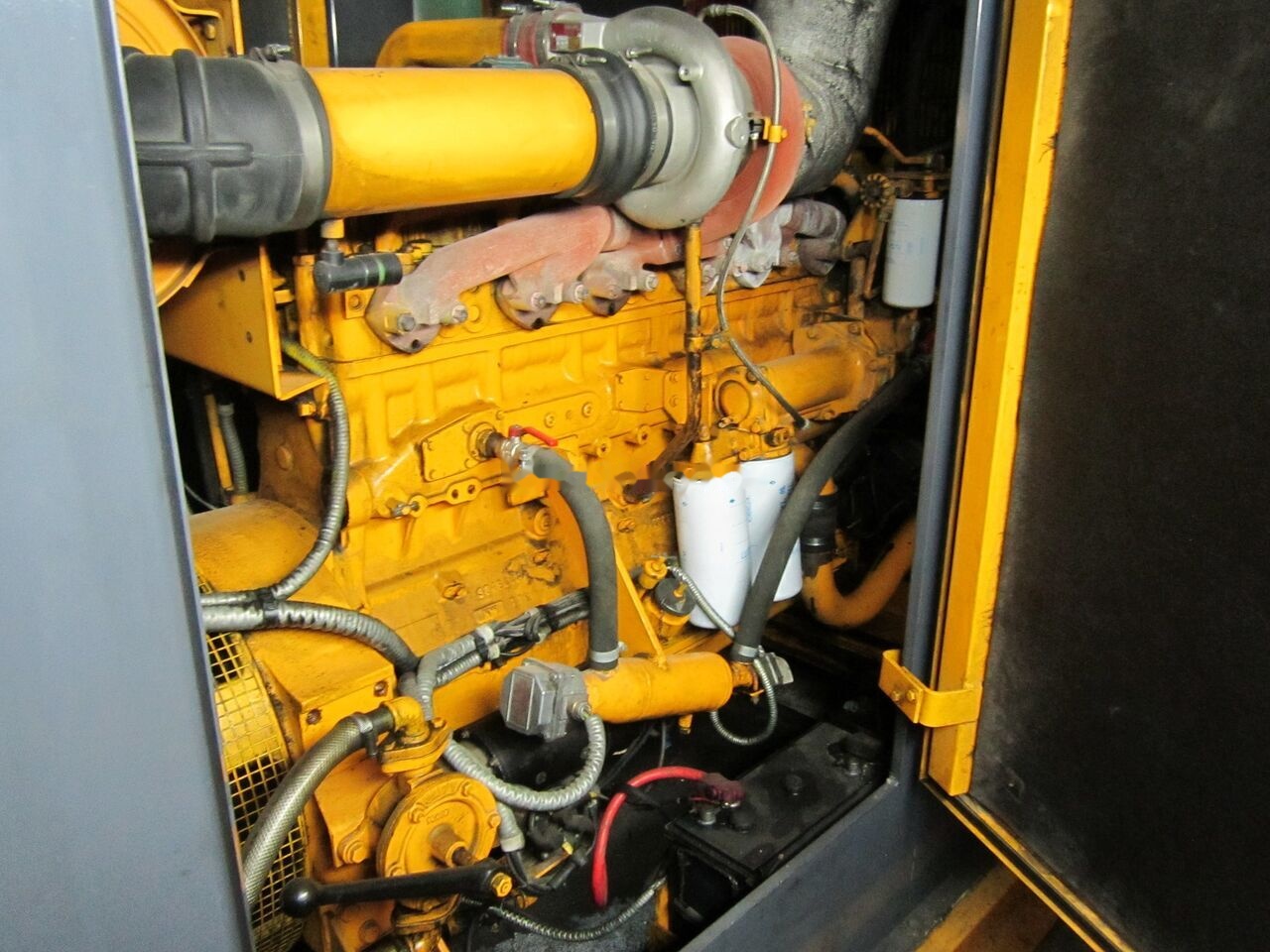 SDMO 330 kVa Cummins NT855-G6 - Generador industriale: foto 4 SDMO 330 kVa Cummins NT855-G6 - Generador industriale: foto 4