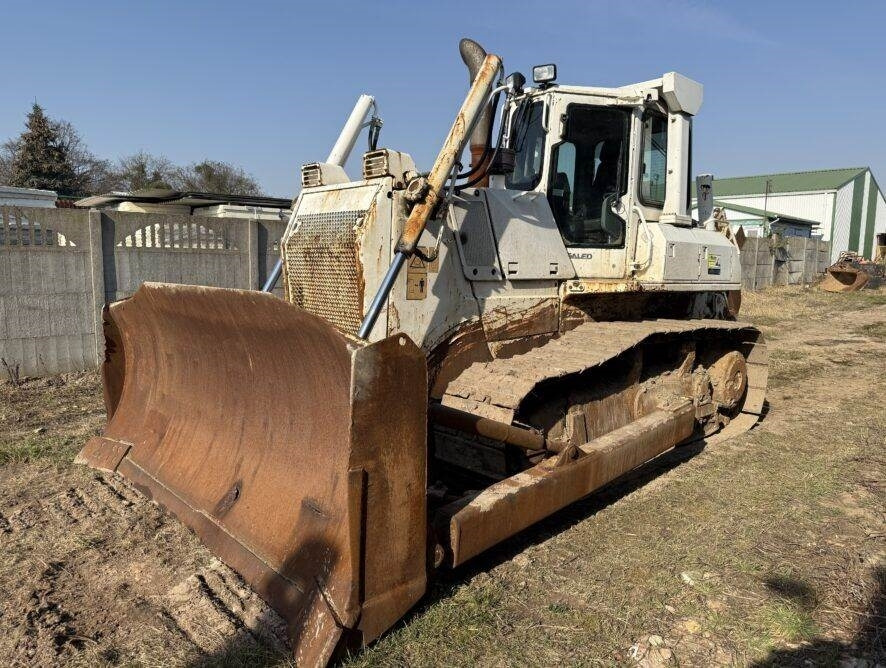Komatsu D65EX-15e0 + ripper - Bulldozer: foto 1 Komatsu D65EX-15e0 + ripper - Bulldozer: foto 1