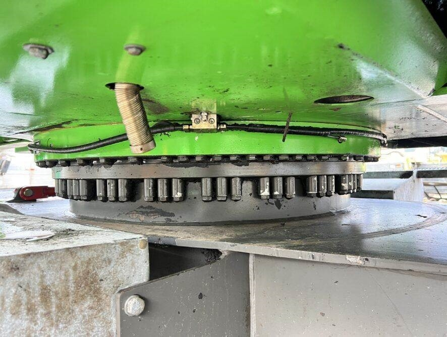 Sennebogen 825 K13 - Manipulador de materiales: foto 4 Sennebogen 825 K13 - Manipulador de materiales: foto 4