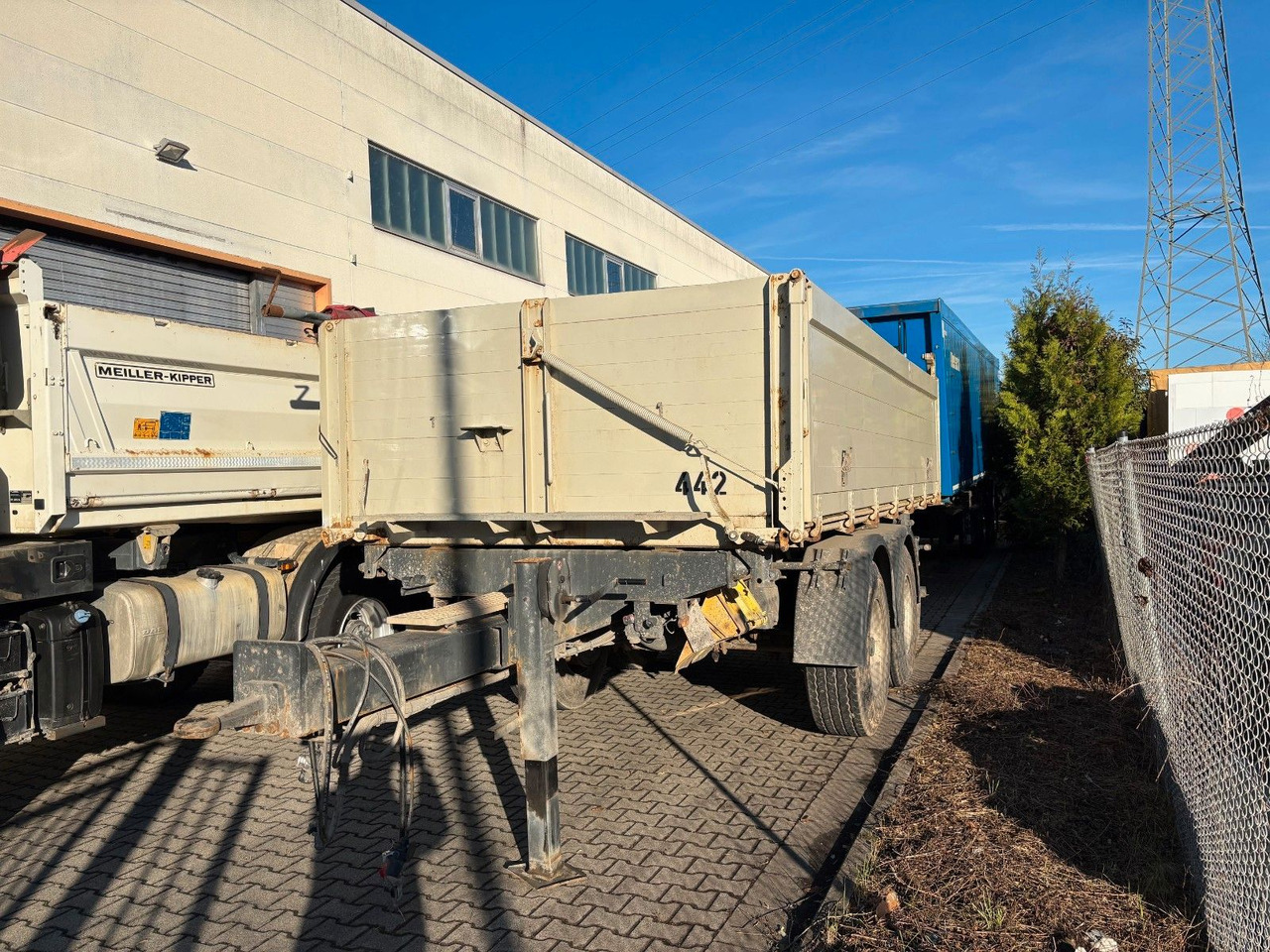 Carnehl Tandem /BPW/ Luftfederung/ Rollplane Carnehl Tandem /BPW/ Luftfederung/ Rollplane - Volquete remolque: foto 3 Carnehl Tandem /BPW/ Luftfederung/ Rollplane Carnehl Tandem /BPW/ Luftfederung/ Rollplane - Volquete remolque: foto 3