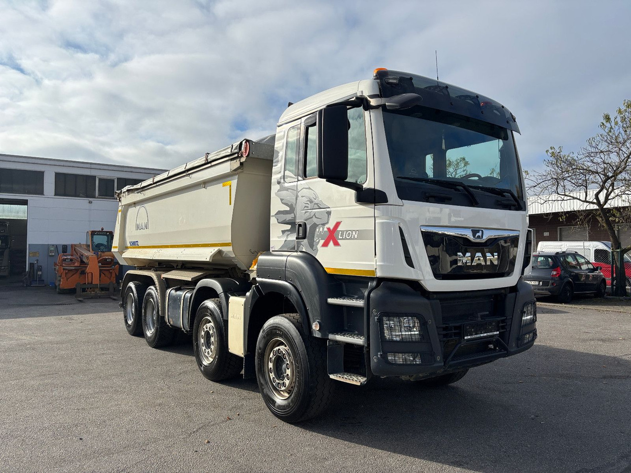 MAN TGS41.510 8x4 Schmitz Muldenkipper Retarder/19m³ - Volquete camión: foto 2 MAN TGS41.510 8x4 Schmitz Muldenkipper Retarder/19m³ - Volquete camión: foto 2