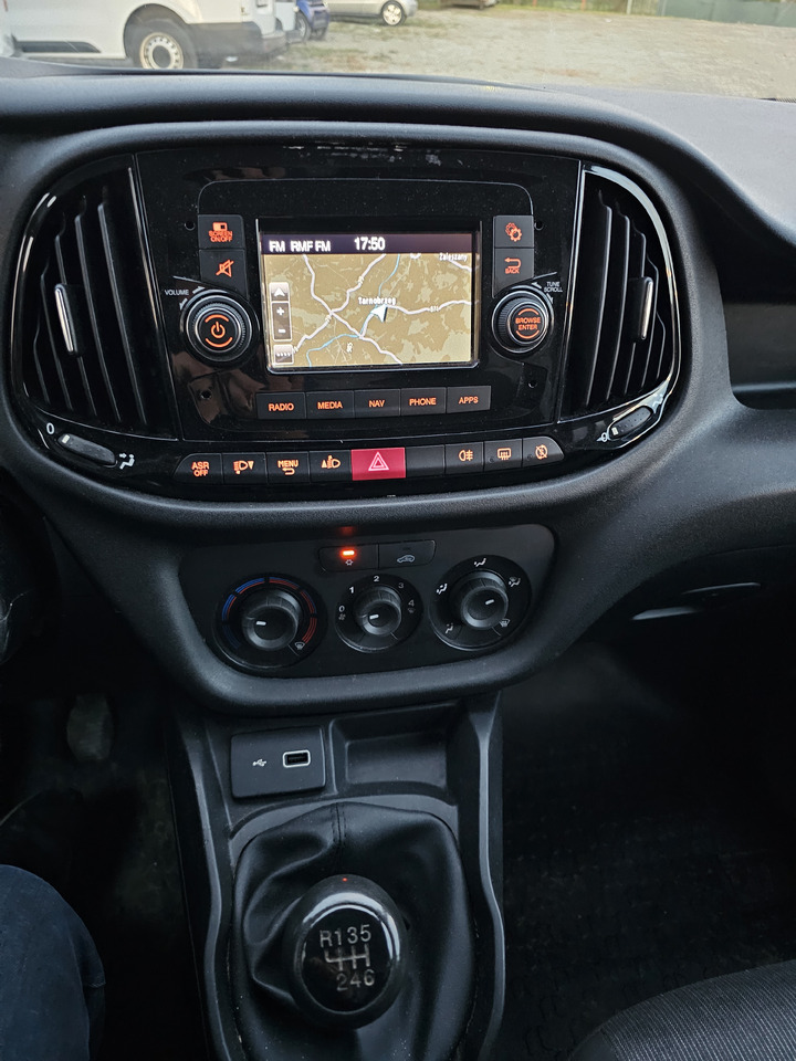 Leasing financiero de FIAT DOBLO 1.6  LONG CHLODNIA carrier  +230v  KLIMA EURO6 [ Copy ] [ Copy ] [ Copy ] [ Copy ] leasing FIAT DOBLO 1.6  LONG CHLODNIA carrier  +230v  KLIMA EURO6 [ Copy ] [ Copy ] [ Copy ] [ Copy ]: foto 13