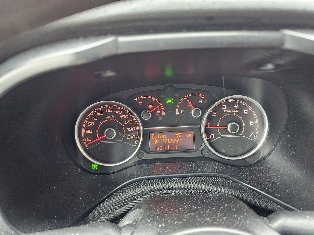 FIAT DOBLO CHLODNIA MROZNIA - 20C CARRIER KLIMA EURO6 - Frigorífico furgoneta: foto 5 FIAT DOBLO CHLODNIA MROZNIA - 20C CARRIER KLIMA EURO6 - Frigorífico furgoneta: foto 5