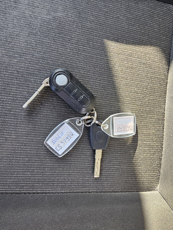 Frigorífico furgoneta FIAT DOBLO LONG CHLODNIA carrier KLIMA  EURO6 [ Copy ]: foto 20