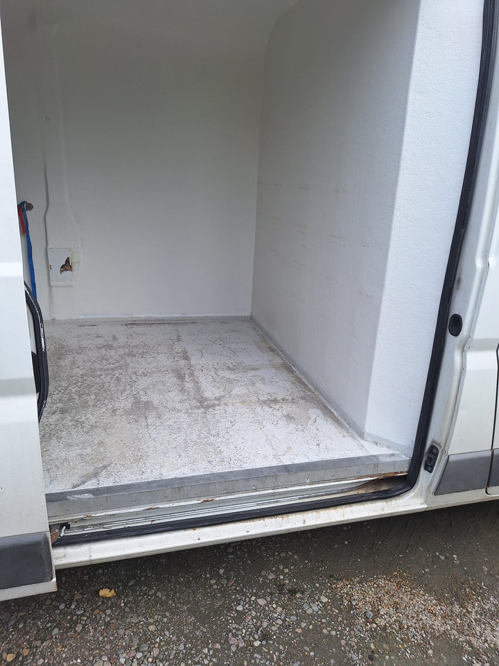 FIAT DUCATO L2H2 CHLODNIA CARRIER KLIMA EURO5 - Frigorífico furgoneta: foto 2 FIAT DUCATO L2H2 CHLODNIA CARRIER KLIMA EURO5 - Frigorífico furgoneta: foto 2