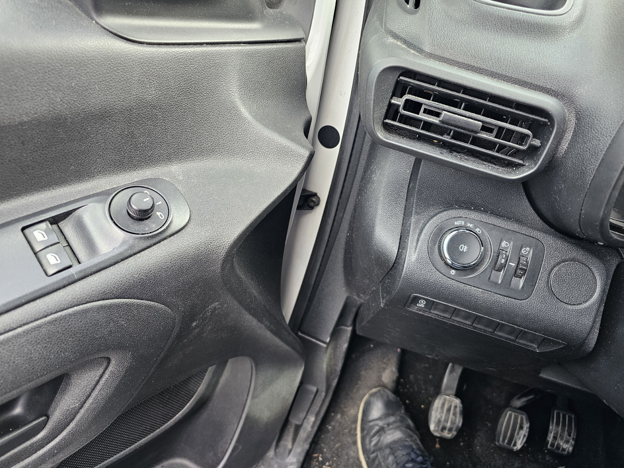 Frigorífico furgoneta OPEL COMBO MAXI LONG CHLODNIA MROZNIA CARRIER KLIMA EURO6 [ Copy ] [ Copy ]: foto 10