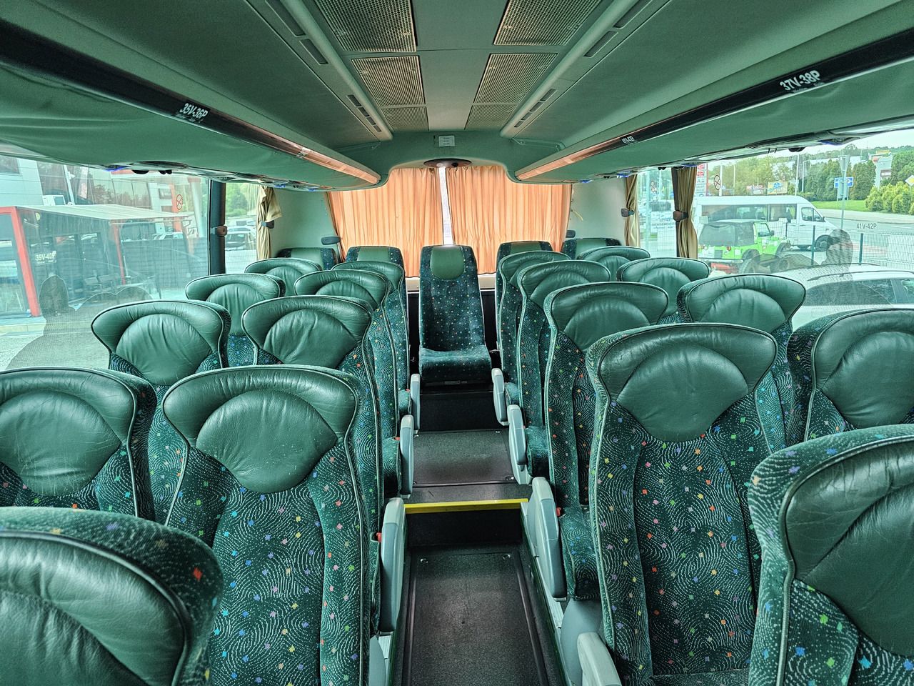 SCANIA IRIZAR CENTURY 61 OSOB KLIMA WEBASTO TV EURO5 - Autocar: foto 2 SCANIA IRIZAR CENTURY 61 OSOB KLIMA WEBASTO TV EURO5 - Autocar: foto 2