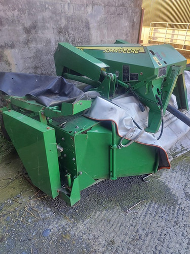 John Deere 131 - Segadora: foto 1 John Deere 131 - Segadora: foto 1