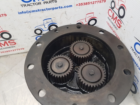 Claas Ares 836 Front Axle Planetary Gear Z31 Holder 6000103811, 146260 - Eje delantero: foto 2 Claas Ares 836 Front Axle Planetary Gear Z31 Holder 6000103811, 146260 - Eje delantero: foto 2