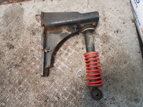 Claas Arion 640, 600, 500 Cab Suspension Support Assy Rhs 0021501171, 0021576743 - Suspensión de cabina para Tractor: foto 5 Claas Arion 640, 600, 500 Cab Suspension Support Assy Rhs 0021501171, 0021576743 - Suspensión de cabina para Tractor: foto 5