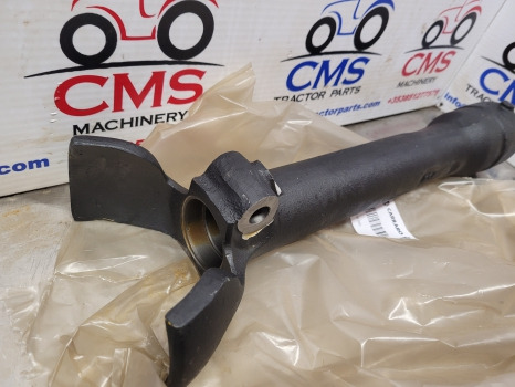 Claas, Case, Mccormick, Landini Shaft Cover Protective Shield 406853a1, 3665691m1, 6000104497 - Eje delantero: foto 2 Claas, Case, Mccormick, Landini Shaft Cover Protective Shield 406853a1, 3665691m1, 6000104497 - Eje delantero: foto 2