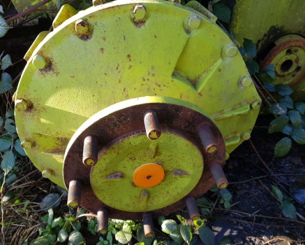 Claas Dominator 86 Front Axle Hub Lhs Complete 197344.2 - Eje delantero: foto 3 Claas Dominator 86 Front Axle Hub Lhs Complete 197344.2 - Eje delantero: foto 3