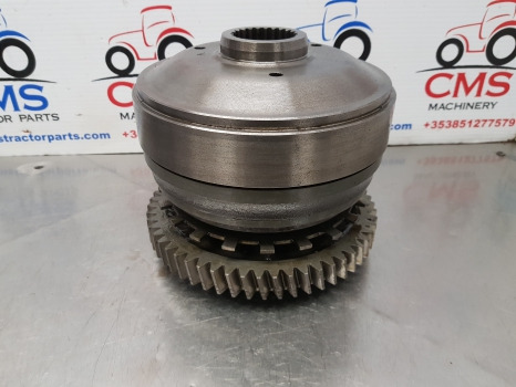 Fendt 700, 800, 900 Series, Fwd Clutch Shaft Assy 743100320220, 916100320012 - Eje delantero: foto 2 Fendt 700, 800, 900 Series, Fwd Clutch Shaft Assy 743100320220, 916100320012 - Eje delantero: foto 2