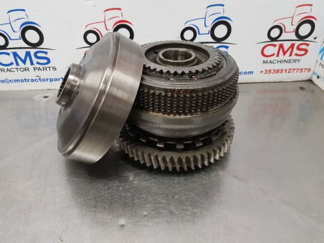 Fendt 700, 800, 900 Series, Fwd Clutch Shaft Assy 743100320220, 916100320012 - Eje delantero: foto 4 Fendt 700, 800, 900 Series, Fwd Clutch Shaft Assy 743100320220, 916100320012 - Eje delantero: foto 4