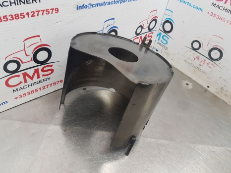 Fendt 724 S4, 716, 718, 722, Fwd Screening Shield H718100320020 - Eje delantero: foto 2 Fendt 724 S4, 716, 718, 722, Fwd Screening Shield H718100320020 - Eje delantero: foto 2