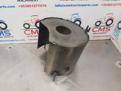 Fendt 724 S4, 716, 718, 722, Fwd Screening Shield H718100320020 - Eje delantero: foto 1 Fendt 724 S4, 716, 718, 722, Fwd Screening Shield H718100320020 - Eje delantero: foto 1