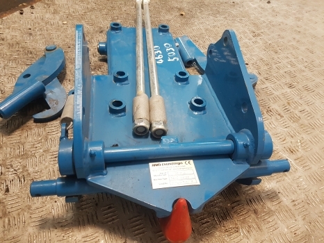Ford 4630, 4830, 5030 Pick Up Hitch Complete 83982145, 82865059, 83987712 - Acoplamiento rápido para Tractor: foto 4 Ford 4630, 4830, 5030 Pick Up Hitch Complete 83982145, 82865059, 83987712 - Acoplamiento rápido para Tractor: foto 4