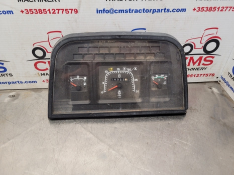 Ford 5640, 6640, 7740, 7840, 8240, 8340 Instrument Cluster Dashboard F0nn10849db - Sistema eléctrico: foto 1 Ford 5640, 6640, 7740, 7840, 8240, 8340 Instrument Cluster Dashboard F0nn10849db - Sistema eléctrico: foto 1