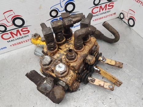 Ford 655, 655a, 550, 555, 555a Digger Loader Control Hydraulic Valve Complete - Válvula hidráulica para Retroexcavadora: foto 2 Ford 655, 655a, 550, 555, 555a Digger Loader Control Hydraulic Valve Complete - Válvula hidráulica para Retroexcavadora: foto 2