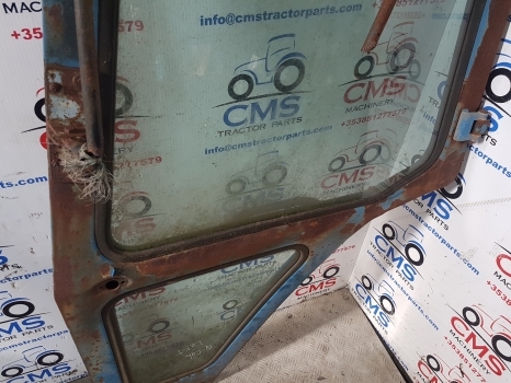 Ford 7710, 7700 Tw10, Tw20 Q Cab Door Left Assembly D8nn9420125bb, D8nn9420125bc - Puerta y piezas para Tractor: foto 4 Ford 7710, 7700 Tw10, Tw20 Q Cab Door Left Assembly D8nn9420125bb, D8nn9420125bc - Puerta y piezas para Tractor: foto 4