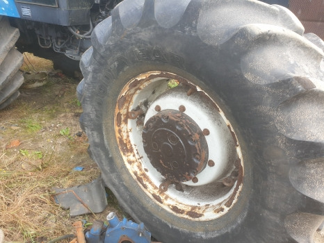 Ford New Holland 8360 Fiat M135 Nut Available For Dismantling By Request - Piezas de freno para Tractor: foto 3 Ford New Holland 8360 Fiat M135 Nut Available For Dismantling By Request - Piezas de freno para Tractor: foto 3