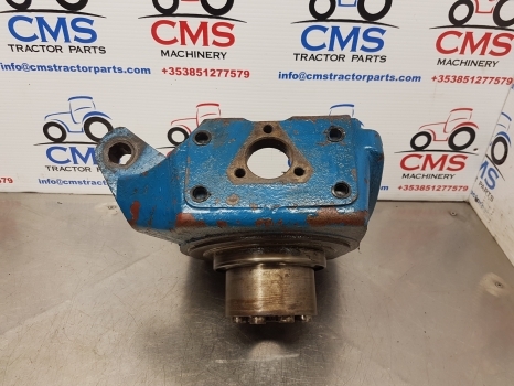 Ford Tw15, Tw25, 8210, 7910 Front Axle Swivel Housing Rhs Zp4472353331, 83945667 - Mangueta para Tractor: foto 1 Ford Tw15, Tw25, 8210, 7910 Front Axle Swivel Housing Rhs Zp4472353331, 83945667 - Mangueta para Tractor: foto 1