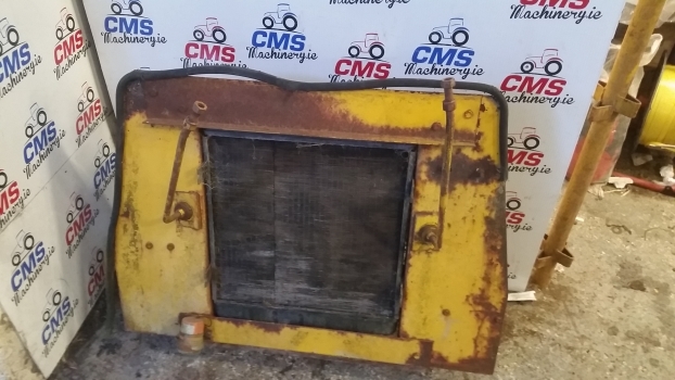Jcb 410 Engine Water Cooling Radiator Assembly With Cab Panel, Pipes, Cowling. - Radiador para Cargadora de ruedas: foto 5 Jcb 410 Engine Water Cooling Radiator Assembly With Cab Panel, Pipes, Cowling. - Radiador para Cargadora de ruedas: foto 5