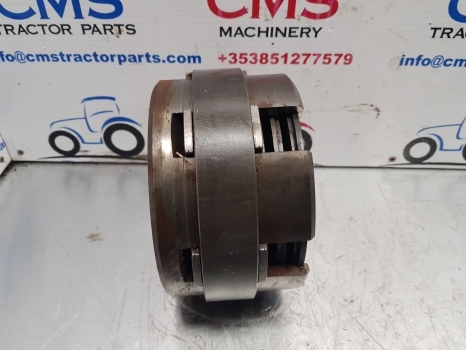 John Deere 40 And 50 Series Four Wheel Drive Clutch L39840, L34058 - Embrague y piezas para Tractor: foto 4 John Deere 40 And 50 Series Four Wheel Drive Clutch L39840, L34058 - Embrague y piezas para Tractor: foto 4