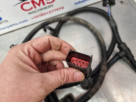 John Deere 6145r, 6155r, 6155rh, Front Hitch Wiring Loom Al217578 - Cables/ Alambres: foto 5 John Deere 6145r, 6155r, 6155rh, Front Hitch Wiring Loom Al217578 - Cables/ Alambres: foto 5