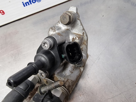 John Deere 6145r, 6m, 6r Series, Def Dosing Injection Nozzle Re560468 - Bomba de inyección: foto 4 John Deere 6145r, 6m, 6r Series, Def Dosing Injection Nozzle Re560468 - Bomba de inyección: foto 4