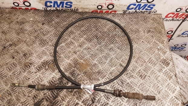 Landini Mythos Series 115 Control Cable 2. Please Check The Photos. - Cabina e interior para Tractor: foto 2 Landini Mythos Series 115 Control Cable 2. Please Check The Photos. - Cabina e interior para Tractor: foto 2