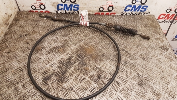 Landini Mythos Series 115 Control Cable 4. Please Check The Photos. - Cabina e interior para Tractor: foto 1 Landini Mythos Series 115 Control Cable 4. Please Check The Photos. - Cabina e interior para Tractor: foto 1