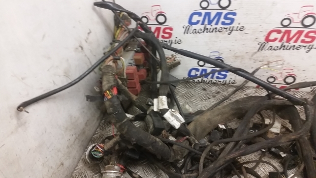 Landini Mythos Tdi 115 Cab Fuse Box Wiring Loom Set - Cables/ Alambres para Tractor: foto 2 Landini Mythos Tdi 115 Cab Fuse Box Wiring Loom Set - Cables/ Alambres para Tractor: foto 2