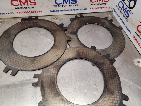 Landini X7-145, X7-185 Mccormick Xtx165, Xtx145 Rear Axle Brake Plate Kit 710365a1 - Discos de freno: foto 4 Landini X7-145, X7-185 Mccormick Xtx165, Xtx145 Rear Axle Brake Plate Kit 710365a1 - Discos de freno: foto 4