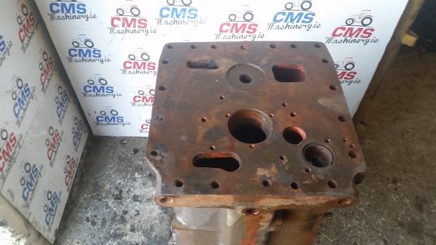 Massey Ferguson 3000 And 3005 Series Transmisssion Housing 3582368m3 - Transmisión para Tractor: foto 2 Massey Ferguson 3000 And 3005 Series Transmisssion Housing 3582368m3 - Transmisión para Tractor: foto 2