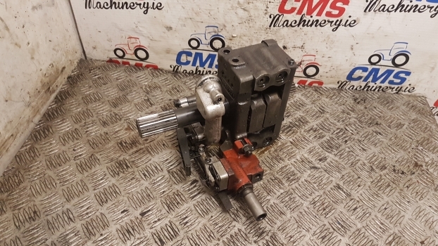 Massey Ferguson 690, 699, 590, 575 Hydraulic Lift Pump 1665610m2, 1675125m92 - Bomba hidráulica para Tractor: foto 2 Massey Ferguson 690, 699, 590, 575 Hydraulic Lift Pump 1665610m2, 1675125m92 - Bomba hidráulica para Tractor: foto 2