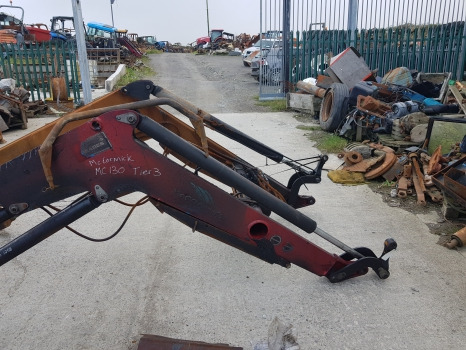Mccormick Mc 130 Power4 Tier 3, 120, 110, Front Loader Complete - Cargador frontal para tractor: foto 5 Mccormick Mc 130 Power4 Tier 3, 120, 110, Front Loader Complete - Cargador frontal para tractor: foto 5