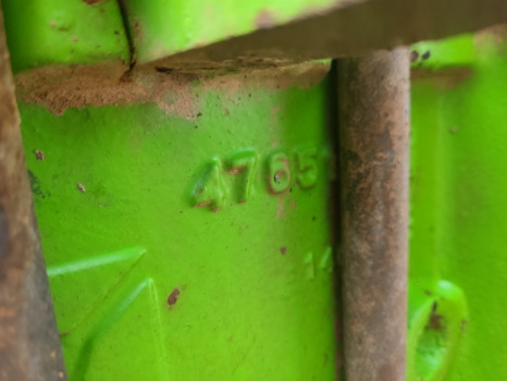 Merlo P28.7 Kt Front Axle Housing Rhs 47651 - Eje delantero para Manipulador telescópico: foto 2 Merlo P28.7 Kt Front Axle Housing Rhs 47651 - Eje delantero para Manipulador telescópico: foto 2