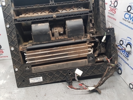 Merlo Tf35.7 Cs 115 Webasto Air Conditioning Unit Assy 21744934, 6231364a, - Pieza de aire acondicionado para Maquinaria agrícola: foto 5 Merlo Tf35.7 Cs 115 Webasto Air Conditioning Unit Assy 21744934, 6231364a, - Pieza de aire acondicionado para Maquinaria agrícola: foto 5