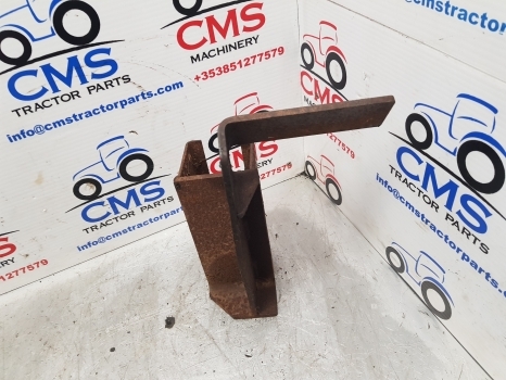 Acoplamiento rápido para Tractor New Holland T7.225, T7.190 Drawbar, Hook Holding Bracket: foto 6
