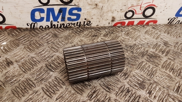 Same Rubin 120 Iron, Silver, Titan Series Transmission Gear Z34 0.0084499.0/10 - Transmisión para Tractor: foto 1 Same Rubin 120 Iron, Silver, Titan Series Transmission Gear Z34 0.0084499.0/10 - Transmisión para Tractor: foto 1