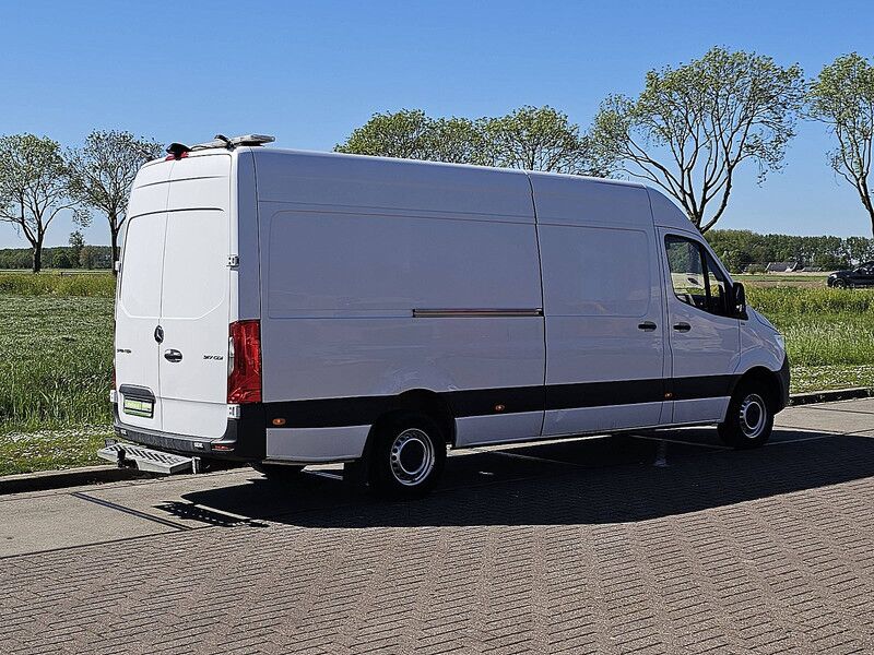 Mercedes-Benz Sprinter 317 L3H2 3.5T-AHG Mbux! - Furgón: foto 3 Mercedes-Benz Sprinter 317 L3H2 3.5T-AHG Mbux! - Furgón: foto 3