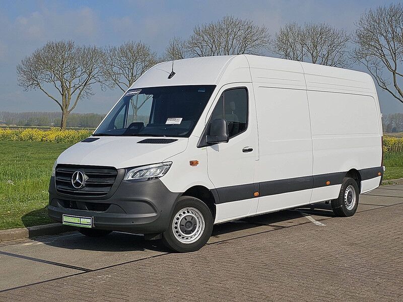 Mercedes-Benz Sprinter 317 L3H2 LED Mbux 10 - Furgón: foto 2 Mercedes-Benz Sprinter 317 L3H2 LED Mbux 10 - Furgón: foto 2