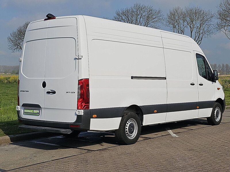Mercedes-Benz Sprinter 317 L3H2 LED Mbux 10 - Furgón: foto 3 Mercedes-Benz Sprinter 317 L3H2 LED Mbux 10 - Furgón: foto 3